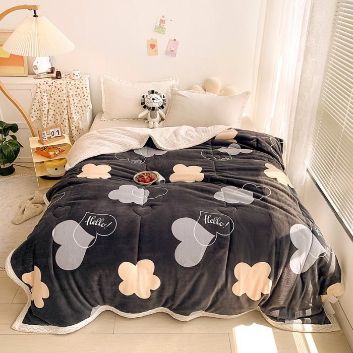 91家纺网 家纺一手货源 找家纺 慕尚家纺2022新款牛奶绒贝贝绒三层加厚毛毯加厚毯-爱心云