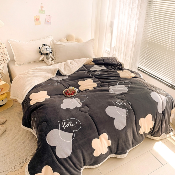 91家纺网 家纺一手货源 找家纺 慕尚家纺2022新款牛奶绒贝贝绒三层加厚毛毯加厚毯-爱心云