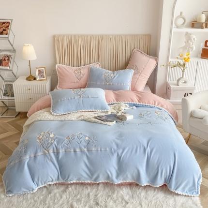 91家纺网 家纺一手货源 找家纺 （总）懒猫 2021新款高克重牛奶绒绣花四件套伊莎