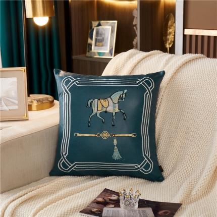 91家纺网 家纺一手货源 找家纺 古本家居 2021新款科技皮抱枕 科技布爱玛松石绿