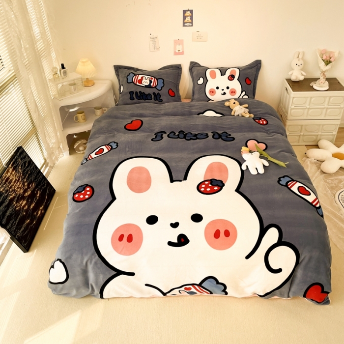 91家纺网 家纺一手货源 找家纺 慕尚 2022新款北欧牛奶绒大版四件套实拍图暖光 奶糖兔