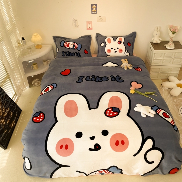 91家纺网 家纺一手货源 找家纺 慕尚 2022新款北欧牛奶绒大版四件套实拍图暖光 奶糖兔