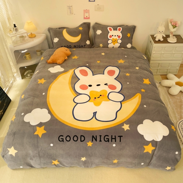 91家纺网 家纺一手货源 找家纺 慕尚 2022新款北欧牛奶绒大版四件套实拍图暖光 月亮兔