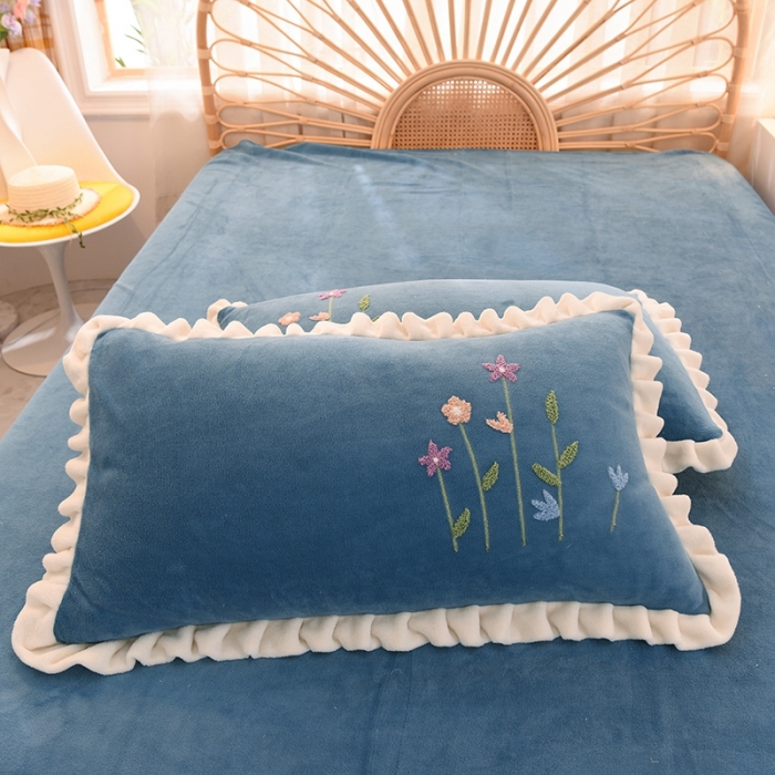 91家纺网 家纺一手货源 找家纺 狂想家 2025高克重牛奶绒四件套秘密花园系列 蓝色