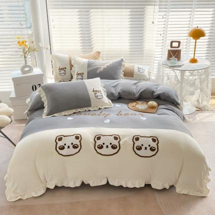 91家纺网 家纺一手货源 找家纺 （总）懒猫家纺 2021新款牛奶绒毛巾绣四件套实拍图