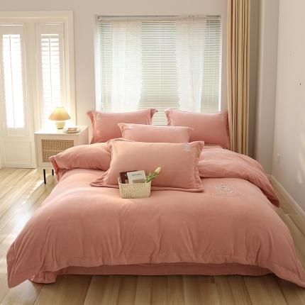 91家纺网 家纺一手货源 找家纺 榻尚家居 2021新款清新柔暖绒四件套茱莉系列 茱莉粉