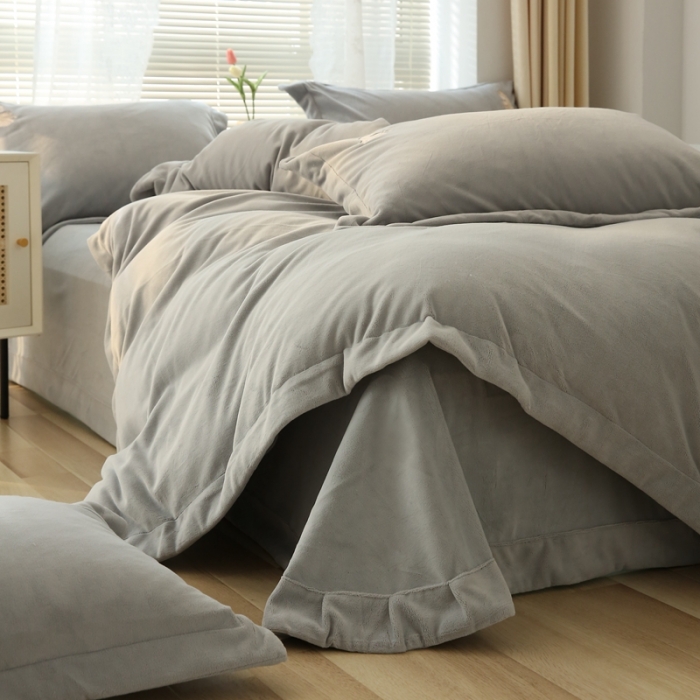 91家纺网 家纺一手货源 找家纺 榻尚家居 2021新款清新柔暖绒四件套茱莉系列 茱莉灰