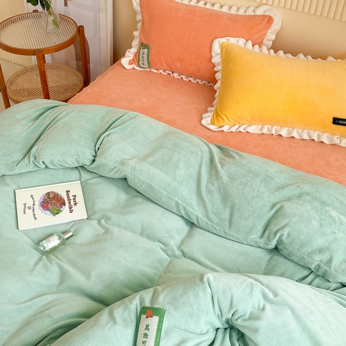 91家纺网 家纺一手货源 找家纺 安哆啦2021纯色拼色撞色新款床裙牛奶绒四件套糖果色-明绿