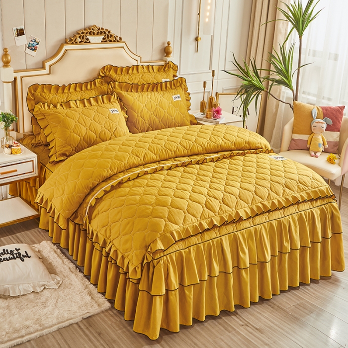 91家纺网 家纺一手货源 找家纺 艾裙海 2025新款床裙款全夹棉四件套 姜黄