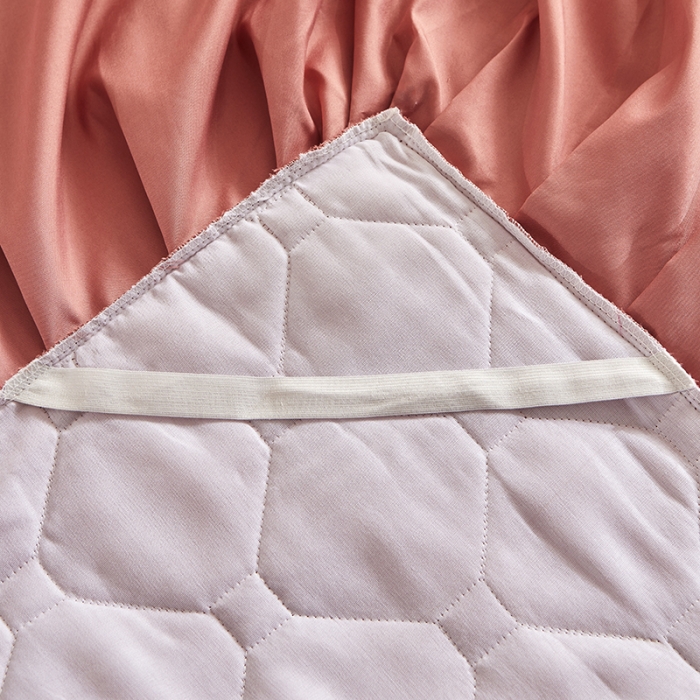 91家纺网 家纺一手货源 找家纺 艾裙海 2025新款纯色磨毛夹棉单床裙 豆沙红