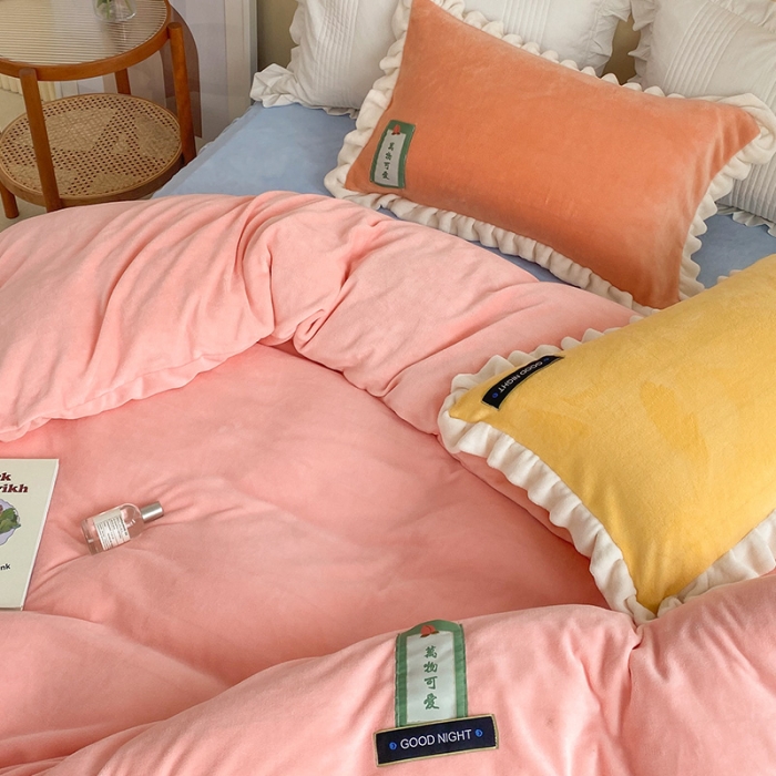 91家纺网 家纺一手货源 找家纺 （总）安哆啦2021纯色拼色撞色新款床裙牛奶绒四件套糖果系列