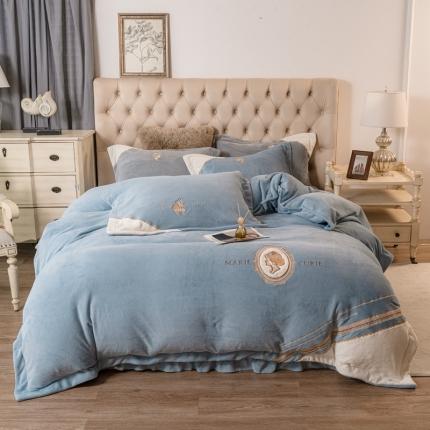 91家纺网 家纺一手货源 找家纺 佰亿莱2024新款牛奶绒贴布绣四件套-居里夫人系列 雾霾蓝