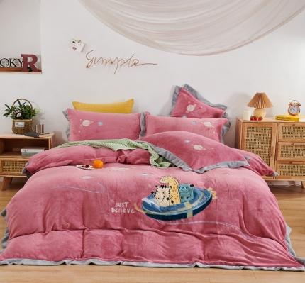 91家纺网 家纺一手货源 找家纺 （总）眠屿家纺2021新款快乐星球贴布绣牛奶绒四件套