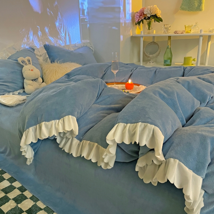 91家纺网 家纺一手货源 找家纺 千朵 2021新款法莱绒加厚牛奶绒四件套 天空蓝