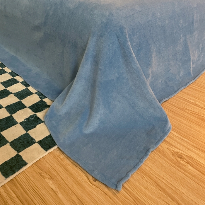 91家纺网 家纺一手货源 找家纺 千朵 2021新款法莱绒加厚牛奶绒四件套 天空蓝