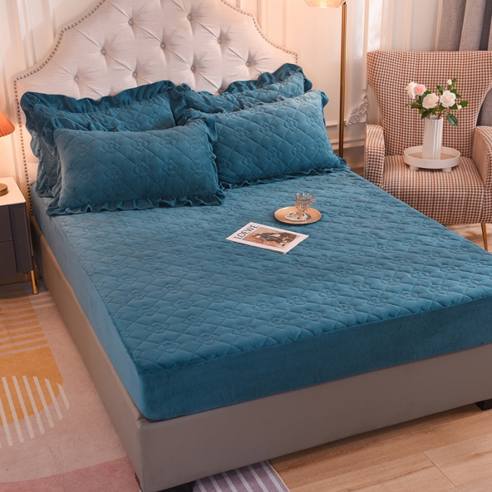 91家纺网 家纺一手货源 找家纺 （总）甜之梦 2025新款牛奶绒夹棉防滑纯色床笠