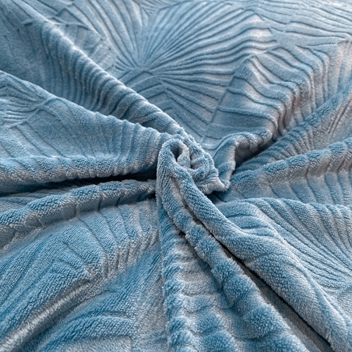 91家纺网 家纺一手货源 找家纺 吾秀 2021秋冬新款银杏雕花绒四件套 杏叶蓝