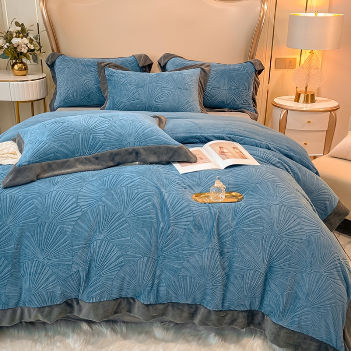 91家纺网 家纺一手货源 找家纺 吾秀 2021秋冬新款银杏雕花绒四件套 杏叶蓝