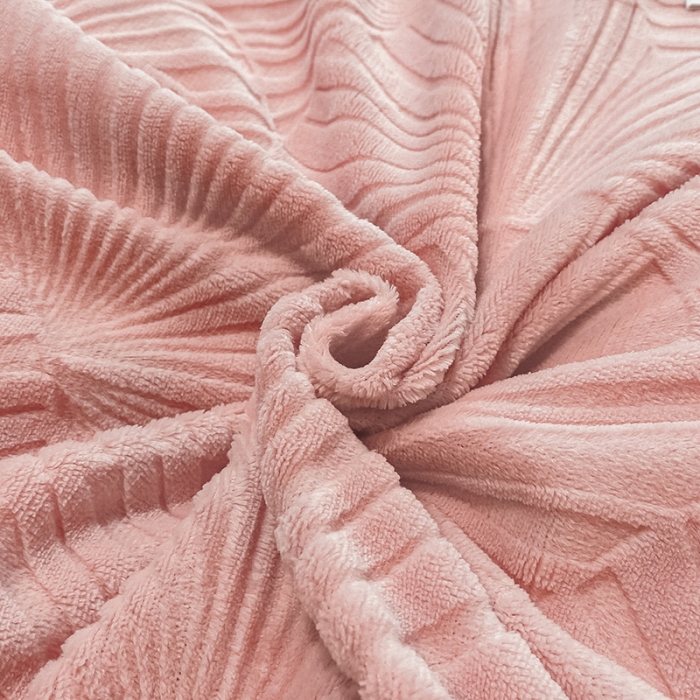 91家纺网 家纺一手货源 找家纺 吾秀 2021秋冬新款银杏雕花绒四件套 杏叶玉