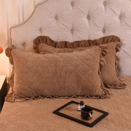 91家纺网 家纺一手货源 找家纺 （总）甜之梦 2025新款牛奶绒夹棉纯色枕套48*74cm