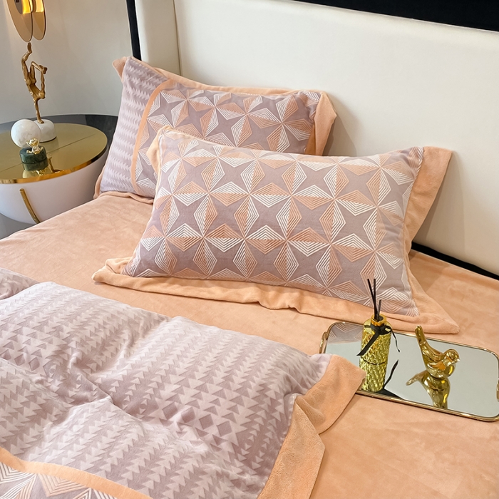 91家纺网 家纺一手货源 找家纺 吾秀 2021秋冬新款三维彩雕绒四件套 安蒂亚-桔红