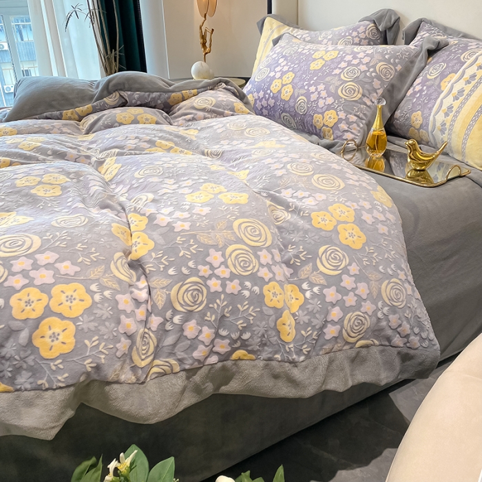 91家纺网 家纺一手货源 找家纺 吾秀 2021秋冬新款三维彩雕绒四件套 花田印象-黄灰