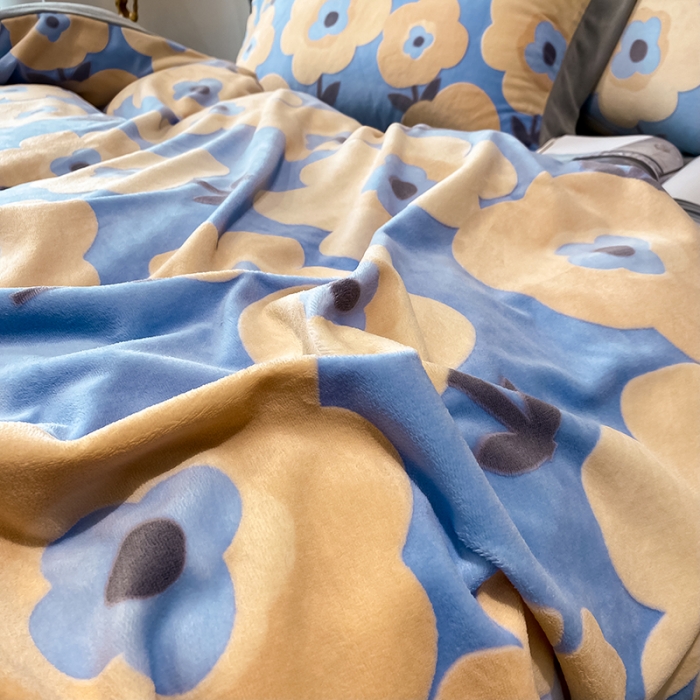 91家纺网 家纺一手货源 找家纺 吾秀 2021秋冬新款三维彩雕绒四件套 花艺-蓝