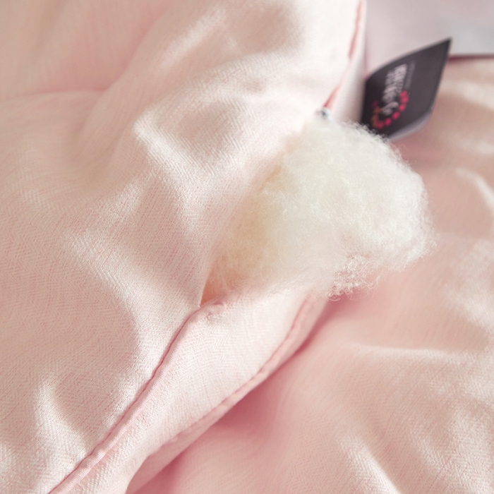 91家纺网 家纺一手货源 找家纺 总 芯恋2025新款小热芯发热功能立体20%大豆纤维被芯冬被