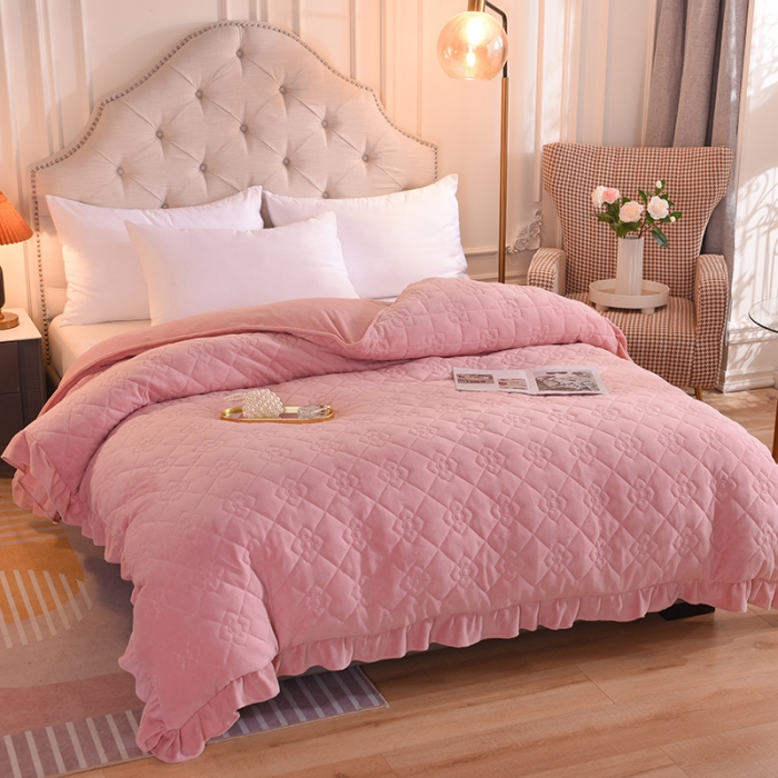 91家纺网 家纺一手货源 找家纺 甜之梦 2025新款牛奶绒夹棉纯色单被套 淡粉