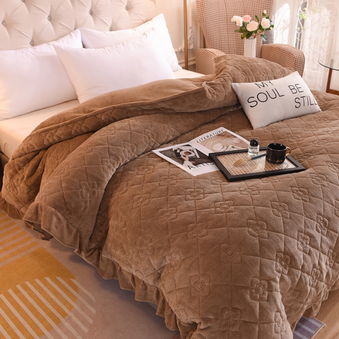 91家纺网 家纺一手货源 找家纺 甜之梦 2025新款牛奶绒夹棉纯色单被套 奶茶咖