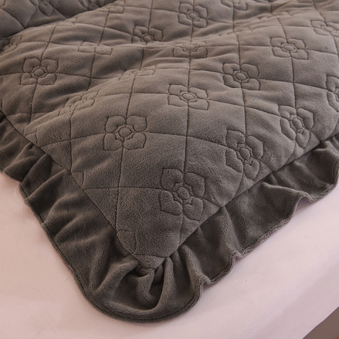 91家纺网 家纺一手货源 找家纺 甜之梦 2025新款牛奶绒夹棉纯色单被套 深灰