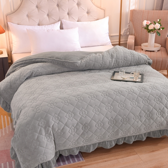 91家纺网 家纺一手货源 找家纺 甜之梦 2025新款牛奶绒夹棉纯色单被套 银灰