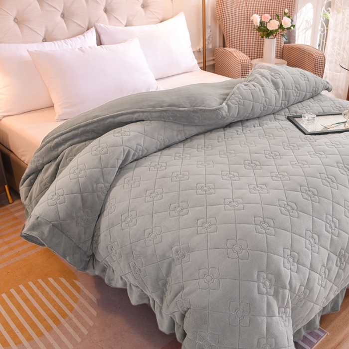 91家纺网 家纺一手货源 找家纺 甜之梦 2025新款牛奶绒夹棉纯色单被套 银灰