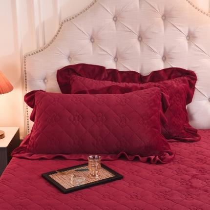 91家纺网 家纺一手货源 找家纺 甜之梦 2025新款牛奶绒夹棉纯色枕套48*74cm 洋酒红