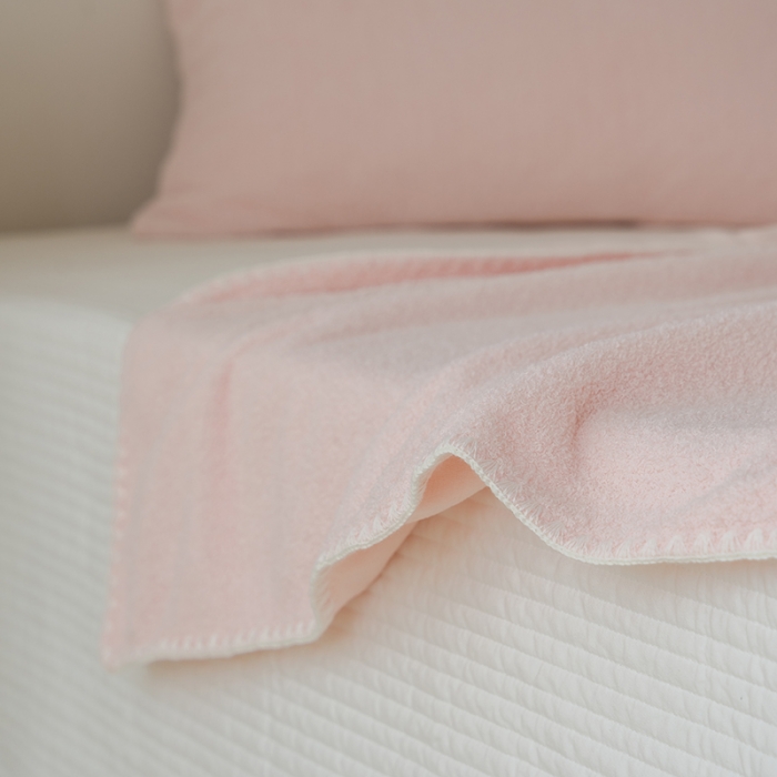 91家纺网 家纺一手货源 找家纺 （总）洋铭区 2021新款芝士系列毯子