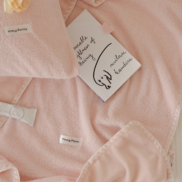 91家纺网 家纺一手货源 找家纺 洋铭区 2021新款芝士系列毯子 芝士粉1