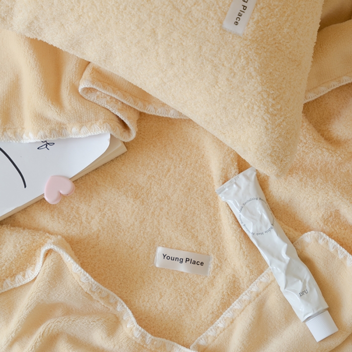 91家纺网 家纺一手货源 找家纺 洋铭区 2021新款芝士系列毯子 芝士黄1