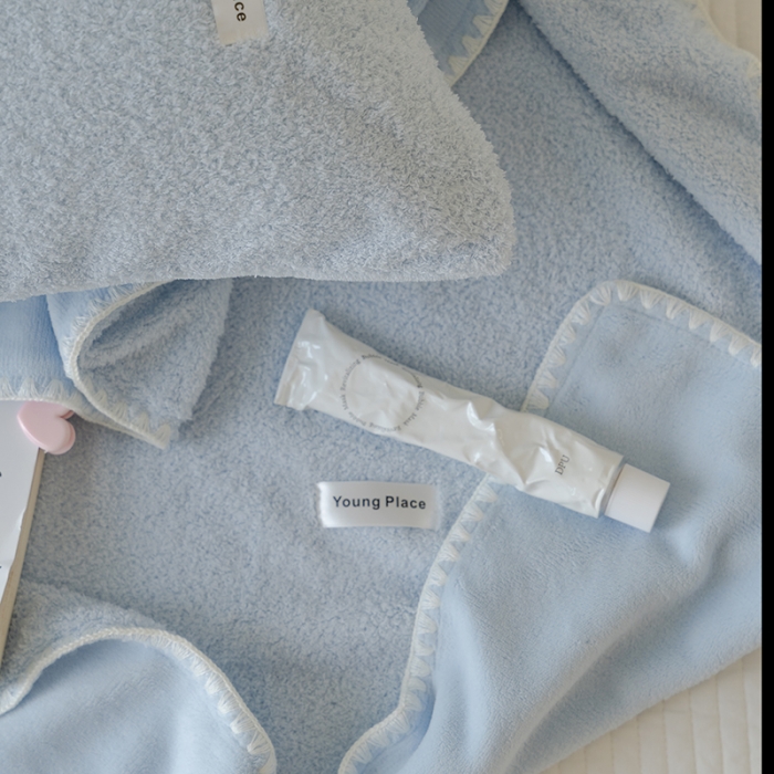 91家纺网 家纺一手货源 找家纺 洋铭区 2021新款芝士系列毯子 芝士兰1