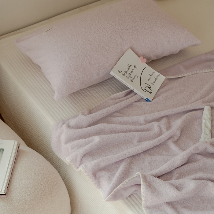 91家纺网 家纺一手货源 找家纺 洋铭区 2021新款芝士系列毯子 芝士紫1