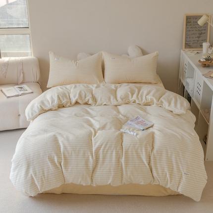 91家纺网 家纺一手货源 找家纺 洋铭区 2021新款ab版牛奶绒布丁绒四件套 布丁黄