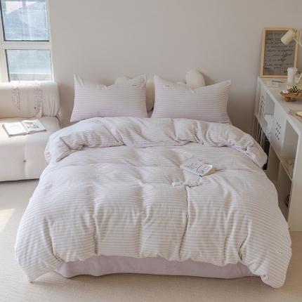 91家纺网 家纺一手货源 找家纺 洋铭区 2021新款ab版牛奶绒布丁绒四件套 布丁紫