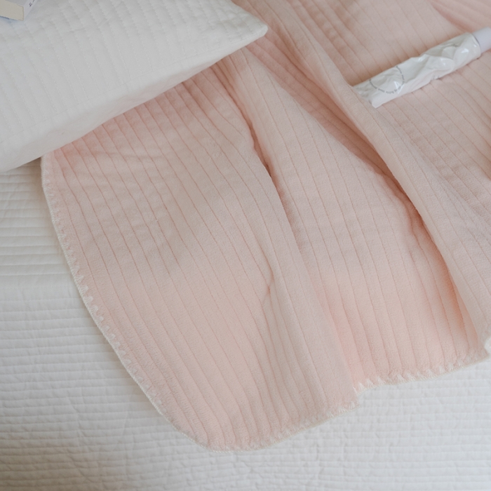 91家纺网 家纺一手货源 找家纺 （总）洋铭区 2021新款牛奶绒绗缝夹棉毯子系列