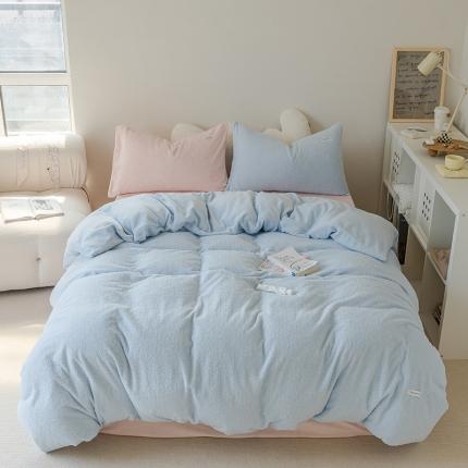 91家纺网 家纺一手货源 找家纺 洋铭区 2021新款ab版牛奶绒软糖绒四件套 海星蓝