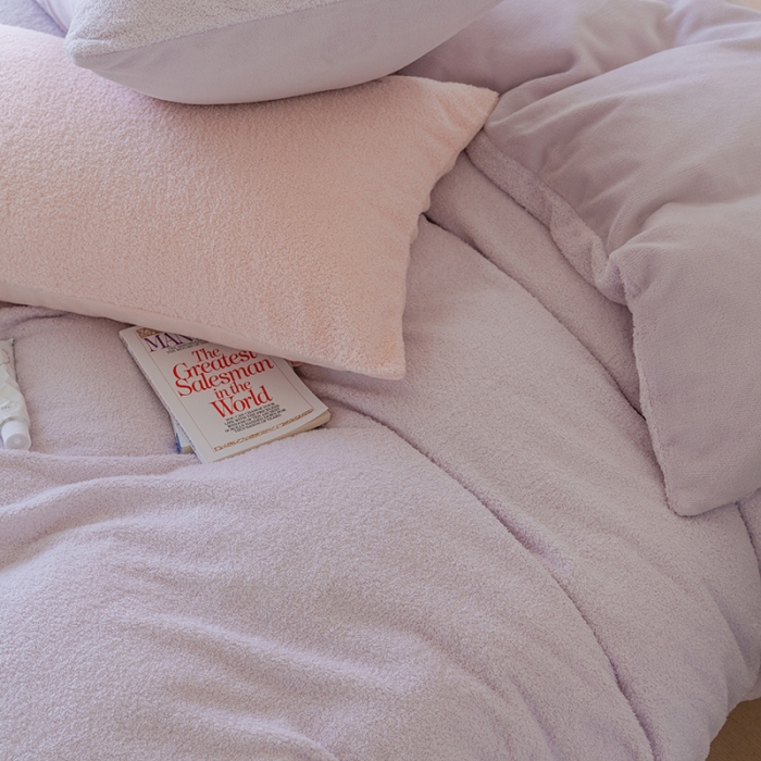 91家纺网 家纺一手货源 找家纺 洋铭区 2021新款ab版牛奶绒软糖绒四件套 黛雅紫