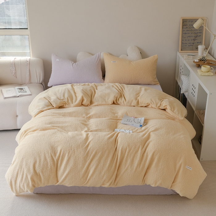 91家纺网 家纺一手货源 找家纺 洋铭区 2021新款ab版牛奶绒软糖绒四件套 夏日黄