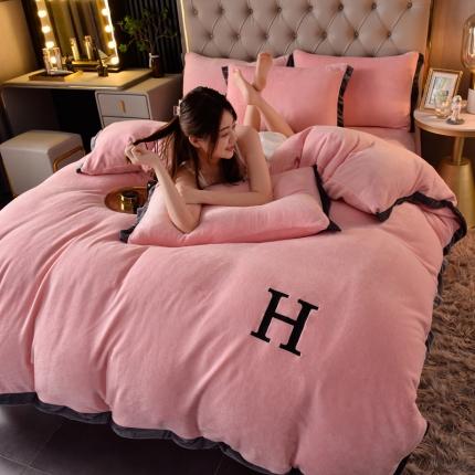 简爱家纺2025款高克重牛奶绒拼角工艺四件套 H款-钱玉