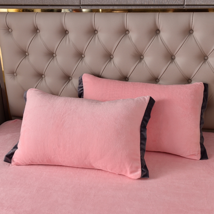 91家纺网 家纺一手货源 找家纺 简爱家纺2025款高克重牛奶绒拼角工艺四件套 H款-钱玉