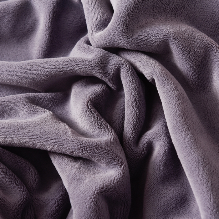 91家纺网 家纺一手货源 找家纺 简爱家纺2025款高克重牛奶绒拼角工艺四件套 H款-烟熏灰