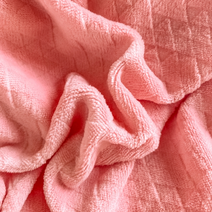 91家纺网 家纺一手货源 找家纺 棉生活家纺 2021新款牛奶绒雕花刺绣四件套 野格-粉