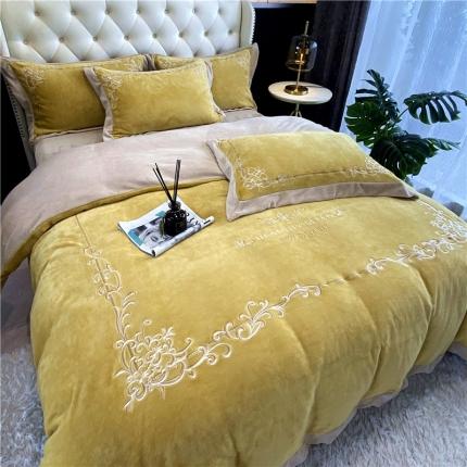 91家纺网 家纺一手货源 找家纺 露梦新款210克超柔牛奶绒抗静电轻奢刺绣款四件套卡琳娜姜黄
